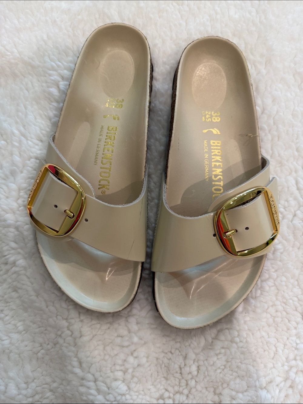 Birkenstock Patent Single Buckle Slide Sandals in Light Beige with Gold Buckle
